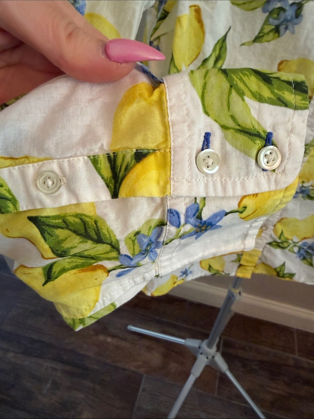 Talbots Luscious 🍋 Lemon Button-Down Shirt - Picture 3 of 11